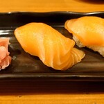 すし処 まる辰 - サーモン