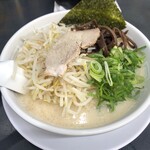 博多天神 - 料理写真:もやしラーメン