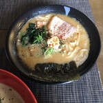 麺とあら焚き 玄武 - 