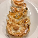 支那そば たんたん亭 - 餃子６ケ入り