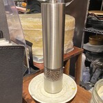 自由が丘 cheese亭 - 胡椒の電動ミル