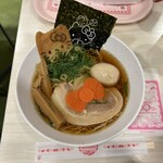 サンリオピューロランド エントランスショップ - 定番！キティ醤油ラーメン