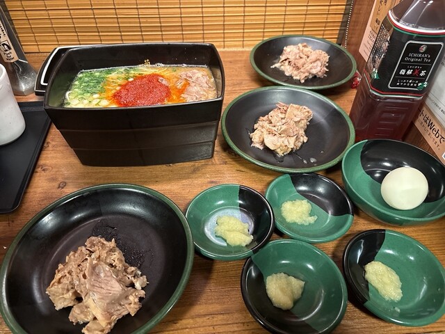 本日OPEN！100％とんこつ不使用&重箱！（1杯/1,180円の衝撃）』by