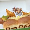 KONGサインのドンキーコングの家横のカート - 料理写真: