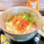 香川製麺所 - キムチうどん(温)小 530円
ゴマ油の香りが……⤴︎⤴︎