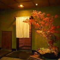 鮨 よし田 - 9年目にしてやっと～扉開けてドキドキ進む