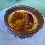 アル・ロドデンドロ - 地元産卵で作ったクリームブリュレ