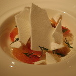 レフェルヴェソンス - クリスマスツリーのような〜 和栗とブラッドオレンジ、アーモンドムース、ブランディアイスクリーム、榧香るジュレ、メープルシロップ、香りの小葉