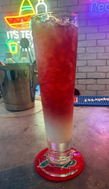 秋田の隠れ家バー PANI &ndash; カクテルと音楽でくつろぐ夜