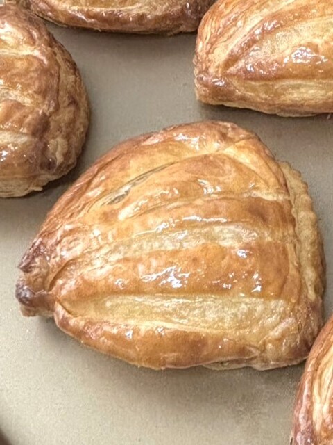 アンベイク - 野沢（パン）