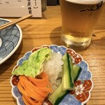 炭焼 やないの - 突き出しのお漬物がまた旨し！