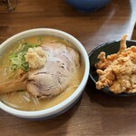 らーめん三空 - 札幌味噌、ザンギ