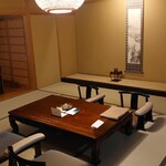 明神館 - 床の間も落ち着きます♪