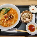 イセタンダイニング - 