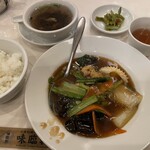 味臨軒 - 八宝菜ランチ