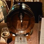 明神館 - スパークリングも無料で飲み放題♪　飲み過ぎると食前に酔っ払ってしまいそうです…