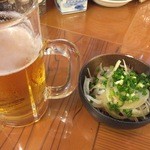 屋台おかもと - 生ビールとタン酢