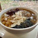 騒豆花 - 料理写真:騒豆花 全部入(紅豆、珍珠、花生、芋圓)