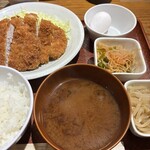 とんかつは飲み物。 - 