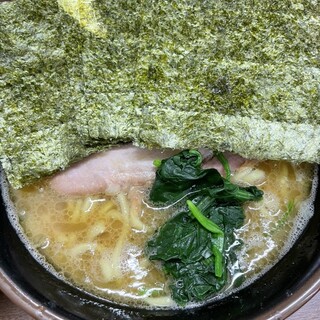 横浜ラーメン 真砂家_1