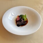 プロヴァンスの日曜日 - クリスマスランチB(\5,800)　肉料理：信州牛ほほ肉の赤ワイン煮込み、フレッシュトリュフ