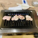 ホルモン 虎の穴 籠原ベース - 