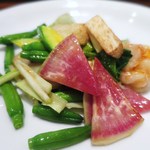 私厨房 勇 - 三陸産活帆立貝と中国野菜の炒め