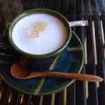 季逢庵 - 201412 季逢庵　★カフェラテ（通常400円）※ランチ注文で200円引）