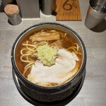 人類みな麺類とエスサワダ - 