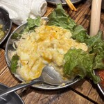 大阪焼肉・ホルモン ふたご - ふたごのポテトサラダ　590円税別