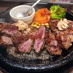 いきなりステーキ - この肉肉しさ！