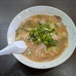 大黒ラーメン - 料理写真: