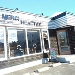 メルシーヘルシー - 幟が ございませんし奥まっているため あまり目立たず