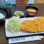 とんかつ 金の豚おか田 - ペラペラとんかつ定食