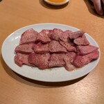 焼肉 華山 - 上塩タン