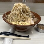 ラーメン荘 歴史を刻め - 料理写真: