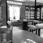 JIMMY CHOO Café - 店内