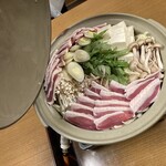 すし処魚らく - 鴨鍋　四人分くらい？