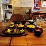 ハラペコステーキ - 