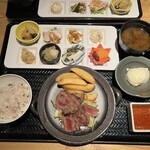 窯焼和牛ステーキと京のおばんざい 市場小路 - 