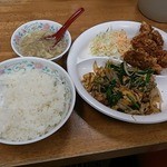 十八番 本店 - ハーフ定食630円（鶏の唐揚げ＆豚肉とニラと卵の炒めもの）