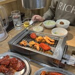 ホルモン焼肉 ひふみ屋 - 