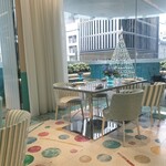 Tiffany Blue Box Café - 