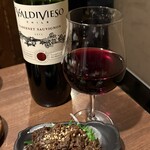 炭燒肉 石田屋。 本店 - 牛のしぐれ煮でちびちびお酒が進みます♪