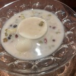 にしぶち飯店 - モーモーチャーチャー、ココナッツミルクプリン冷製おしるこ