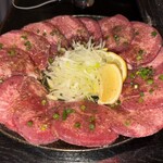 和牛炭火焼肉 牛仙 - 