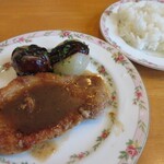 ビストロミルポア - ポークジンジャー和風 ごろっと玉葱添え甘味噌ソースかけ（コーヒー付き）1,200円