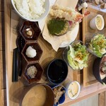 珈琲とお食事 トット - 