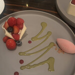 バー＆ラウンジ  トゥエンティエイト - 