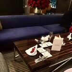 バー＆ラウンジ  トゥエンティエイト - 